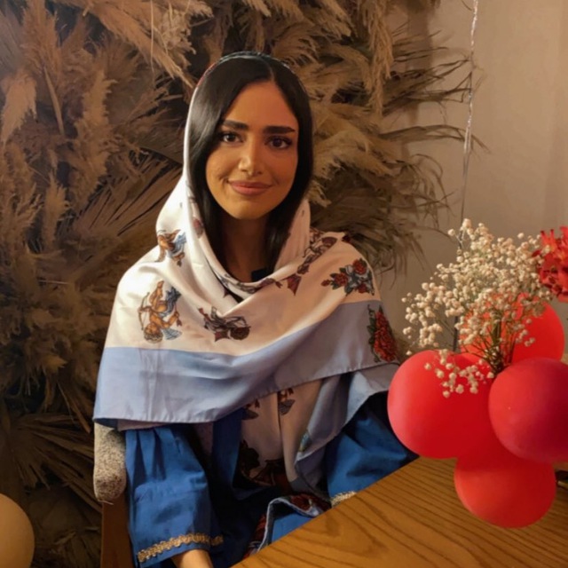 خانم نگین حصارکی