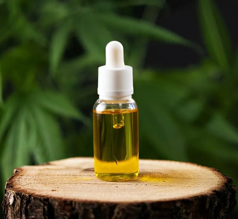 انتخاب میان ماسک و روغن مو فراتر از یک خرید ساده است؛ این انتخابی میان احیای ساختاری و زیبایی بصری است.
